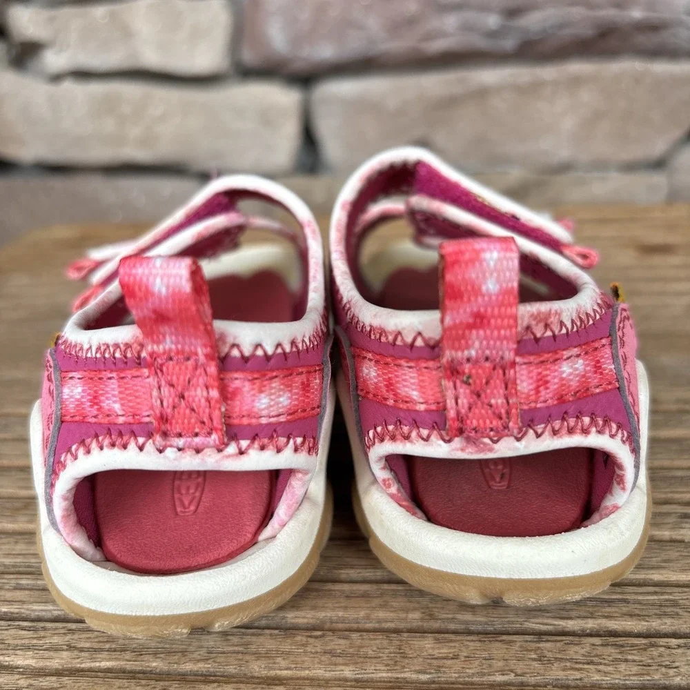 Keen Knotch Creek Toddler US 6 Open Toe Pink/White Water Sports/Hiking Sandals